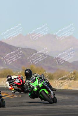 media/Feb-04-2023-SoCal Trackdays (Sat) [[8a776bf2c3]]/Turn 14 (115pm)/